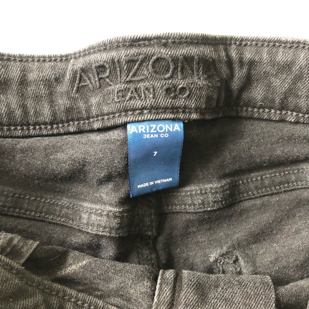 Black Jean Shorts - Picture 3 of 4